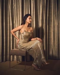 Tejasswi Prakash feet photo thumbnail