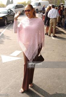Telma Hopkins feet photo 4