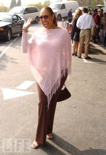Telma Hopkins feet photo 1