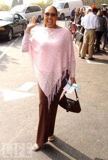 Telma Hopkins feet photo 20