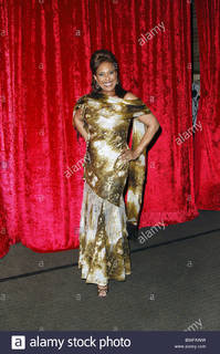 Telma Hopkins feet photo 11