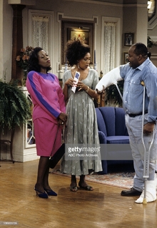 Telma Hopkins feet photo 8