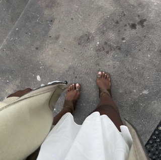 Tems feet photo 14