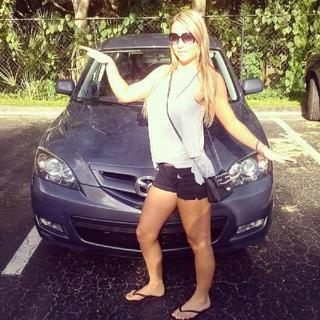 Tenille Dashwood feet photo thumbnail