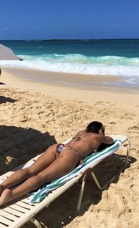 Tenille Dashwood feet photo thumbnail