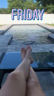 Tenille Dashwood feet photo thumbnail