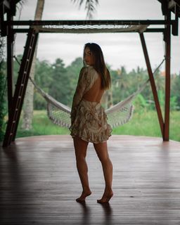 Tenille Dashwood feet photo thumbnail