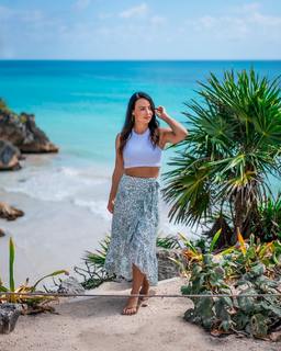Tenille Dashwood feet photo thumbnail