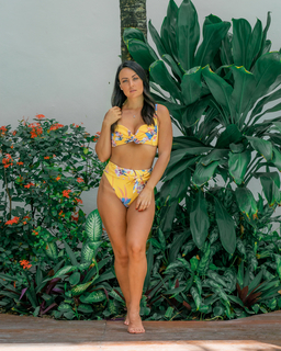 Tenille Dashwood feet photo thumbnail