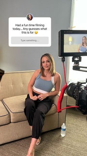 Tenille Dashwood feet photo thumbnail