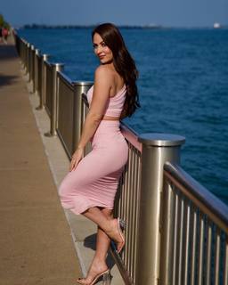 Tenille Dashwood feet photo thumbnail