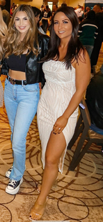 Tenille Dashwood feet photo thumbnail