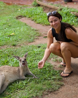 Tenille Dashwood feet photo thumbnail