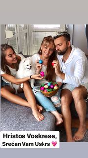 Teodora Dzehverovic feet photo thumbnail