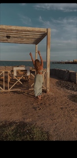 Teodora Dzehverovic feet photo thumbnail