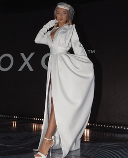 Teodora Dzehverovic feet photo thumbnail