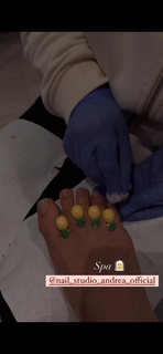 Teodora Dzehverovic feet photo thumbnail