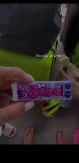 Teodora Dzehverovic feet photo thumbnail