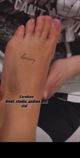 Teodora Dzehverovic feet photo thumbnail