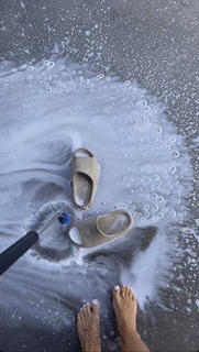 Teodora Dzehverovic feet photo thumbnail