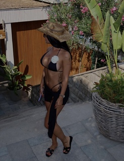 Teodora Dzehverovic feet photo thumbnail