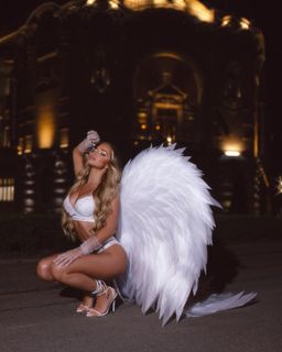 Teodora Džehverović feet photo 9