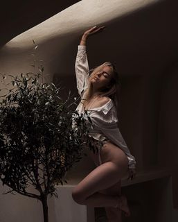 Teodora Popovska feet photo 20
