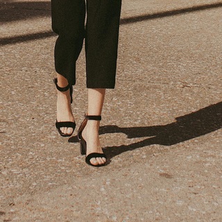 Teren Mabry feet photo 2