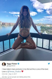 Teresa Giudice feet photo thumbnail