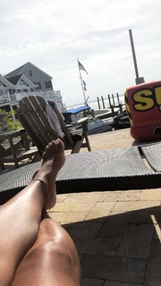 Teresa Giudice feet photo thumbnail