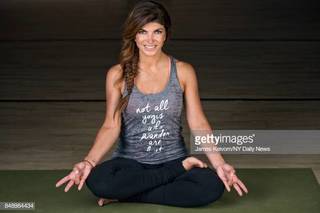 Teresa Giudice feet photo thumbnail