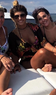 Teresa Giudice feet photo thumbnail