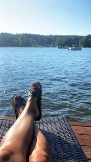 Teresa Giudice feet photo thumbnail