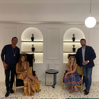 Teresa Giudice feet photo thumbnail