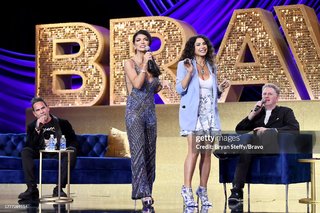 Teresa Giudice feet photo thumbnail