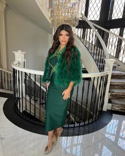 Teresa Giudice feet photo thumbnail