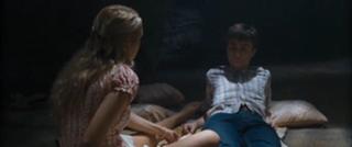 Teresa Palmer feet photo thumbnail