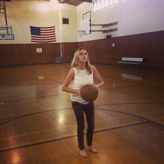 Teresa Palmer feet photo thumbnail