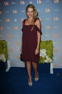 Teresa Palmer feet photo thumbnail