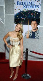 Teresa Palmer feet photo thumbnail