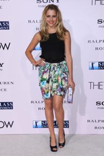Teresa Palmer feet photo thumbnail