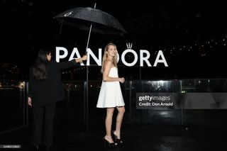 Teresa Palmer feet photo 11