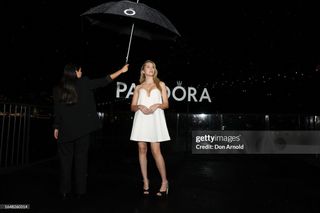 Teresa Palmer feet photo 9
