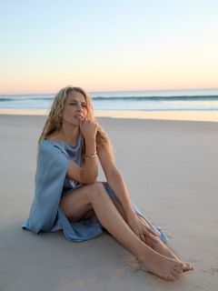 Teresa Palmer feet photo 2