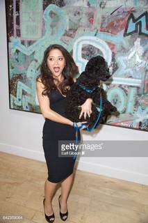 Teresa Ruiz feet photo thumbnail