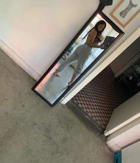 Teresa Ruiz feet photo thumbnail