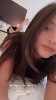 Teresa Ruiz feet photo thumbnail