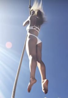 Tereza Kerndlová feet photo 7