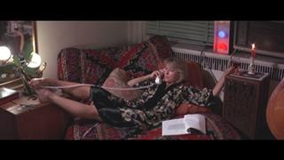 Teri Garr feet photo thumbnail