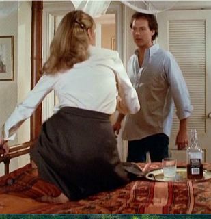 Teri Garr feet photo thumbnail